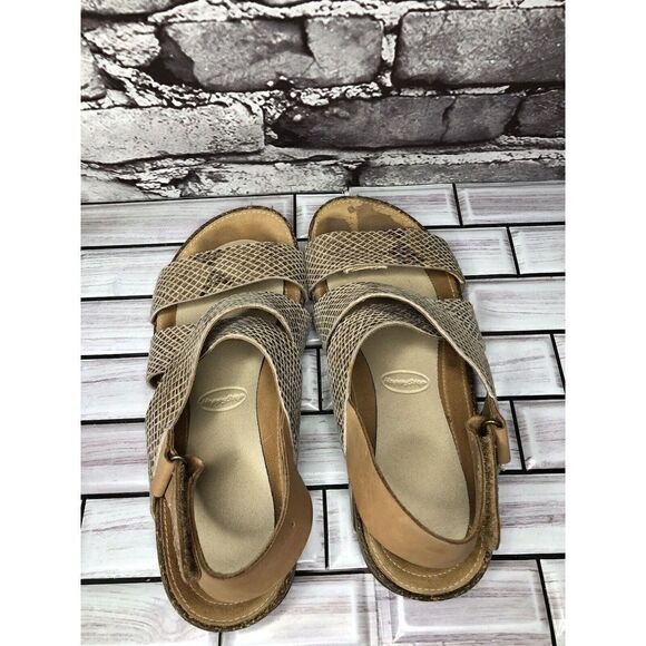 Clarks Taupe Leather Snake Skin Ankle Strap Casual Sandals Women Sz 7M US/37.5EU - Picture 8 of 16